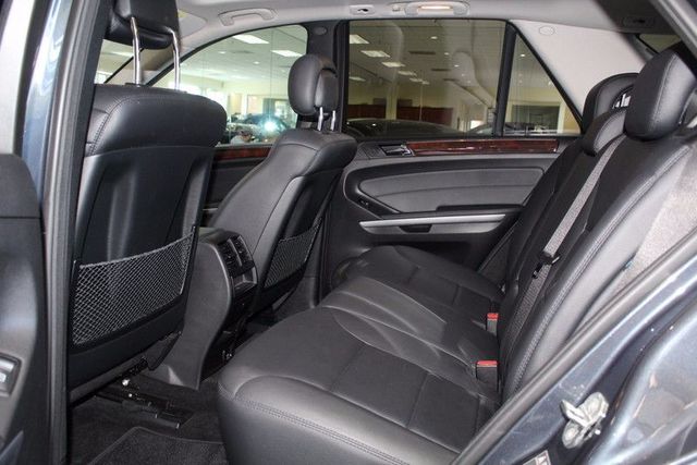 2010 Mercedes-Benz M-Class ML350