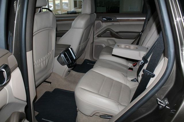 2013 Porsche Cayenne
