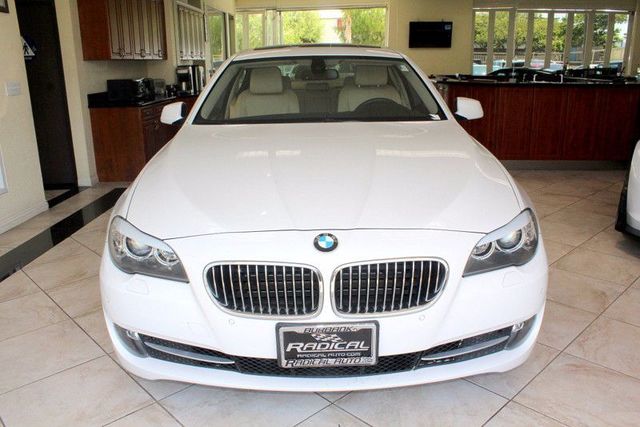 2011 BMW 5 Series 528i