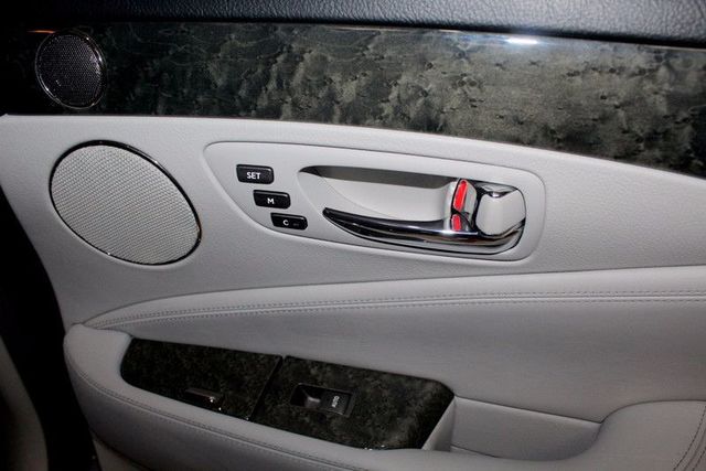 2010 Lexus LS 460