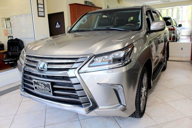 2016 Lexus LX 570