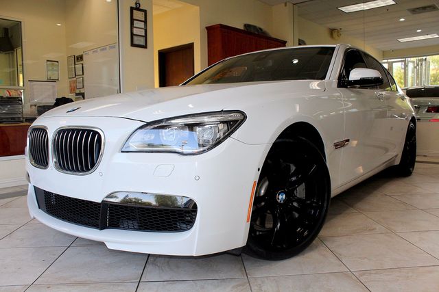 2015 BMW 7 Series 750i M PACKAGE