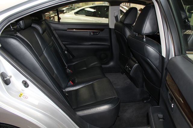 2013 Lexus ES 350 4dr Sdn