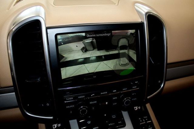 2013 Porsche Cayenne GTS