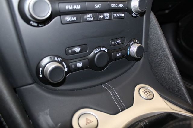 2014 Nissan 370Z Touring