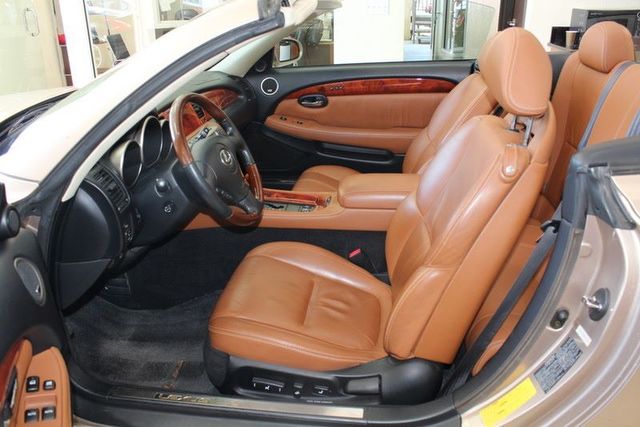2003 Lexus SC 430