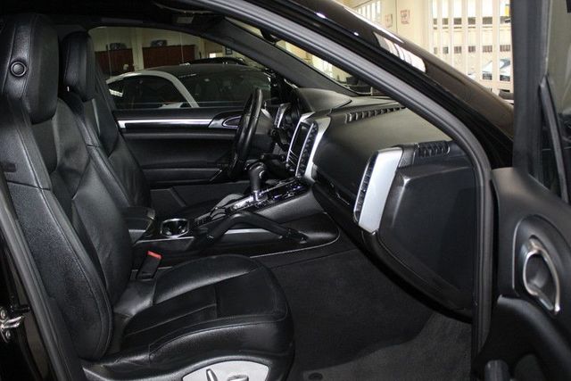2011 Porsche Cayenne S
