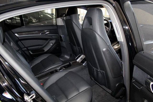 2011 Porsche Panamera S
