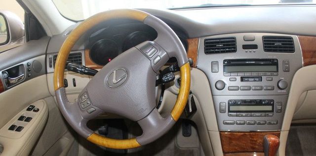 2005 Lexus ES 330