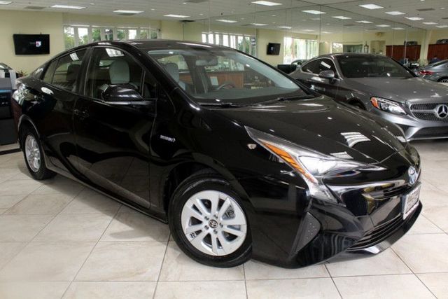 2016 Toyota Prius Two