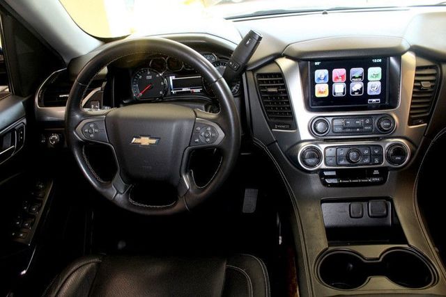 2016 Chevrolet Suburban LS