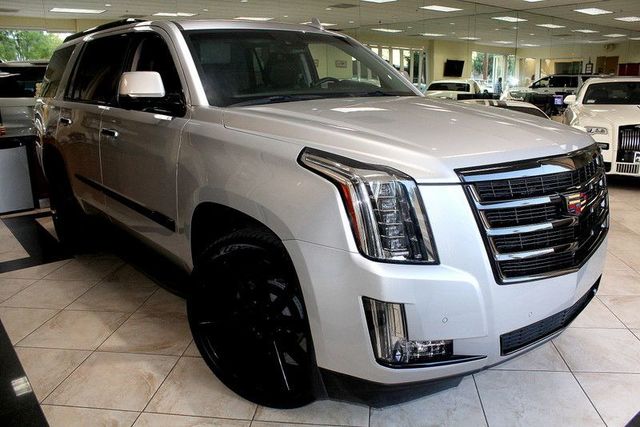 2015 Cadillac Escalade Luxury