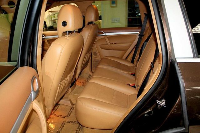 2010 Porsche Cayenne