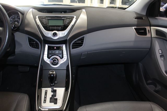 2011 Hyundai Elantra Ltd PZEV