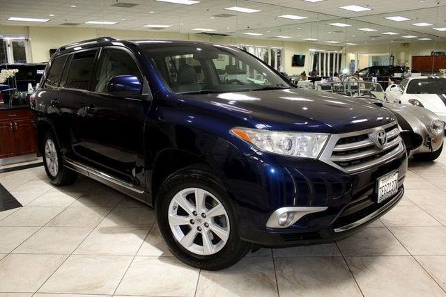 2013 Toyota Highlander SE