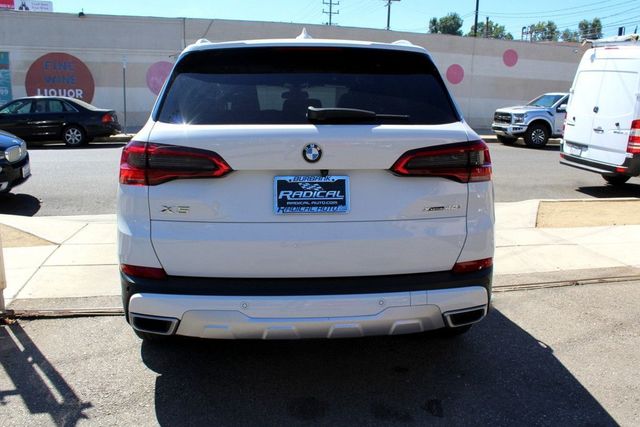2019 BMW X5 xDrive40i xDrive40i