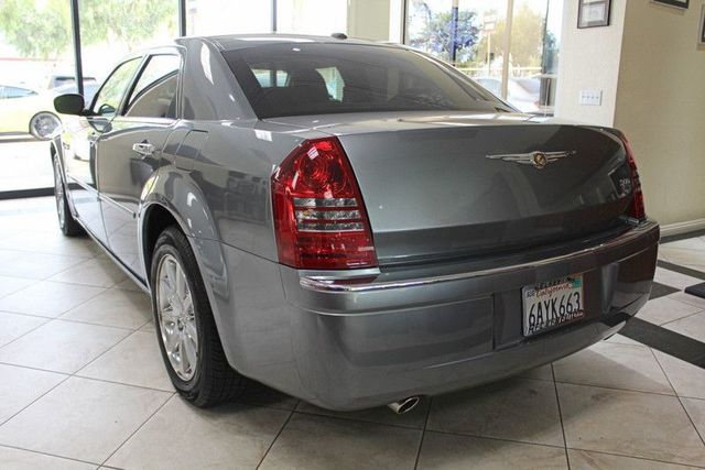 2007 Chrysler 300 C