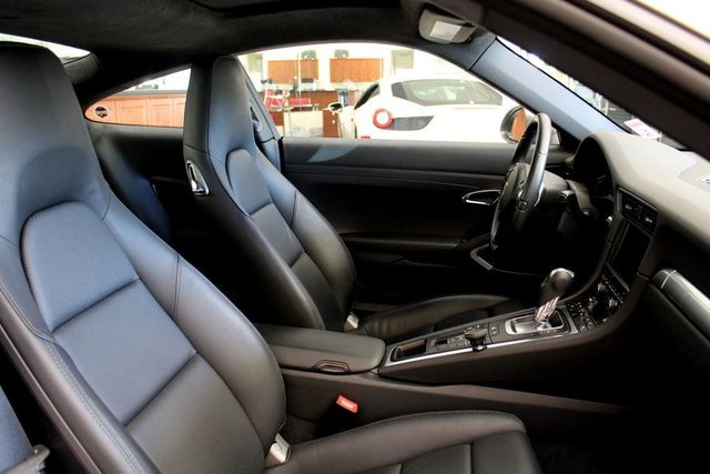 2015 Porsche 911 Carrera