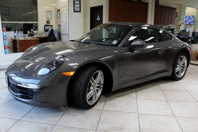 2015 Porsche 911 Carrera