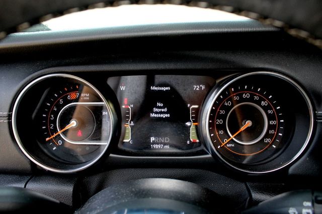 2020 Jeep WRANGLER SAHARA 4X4