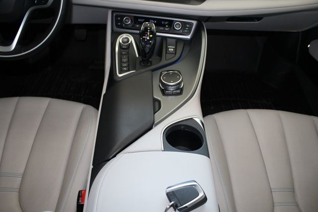 2015 BMW i8 i8 Coupe