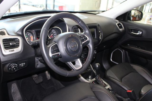 2019 Jeep COMPASS LATITUDE