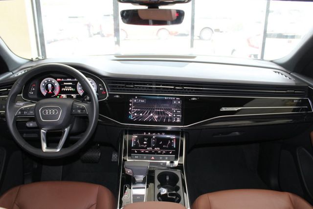 2019 Audi Q8 PREMIUM PREMIUM