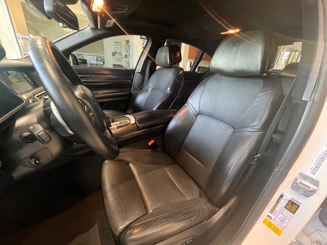 2015 BMW 750i M Sport