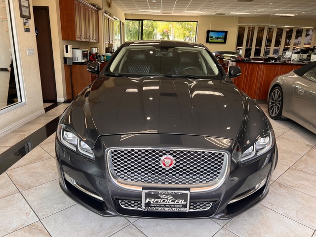 2016 Jaguar XJ L Portfolio
