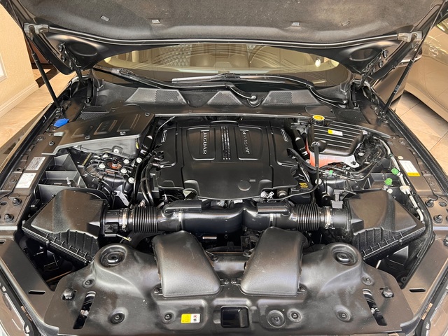 2016 Jaguar XJ L Portfolio
