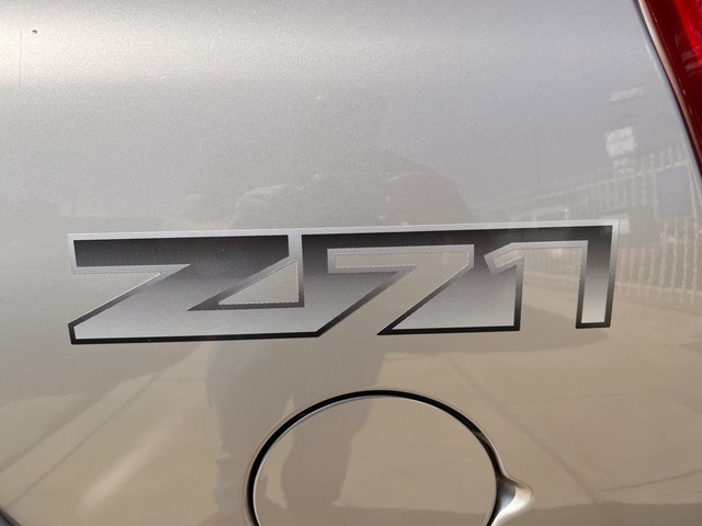 2005 Chevrolet AVALANCHE Z71