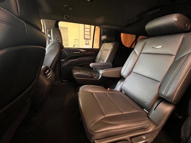 2021 Cadillac Escalade ESV 4WD Luxury