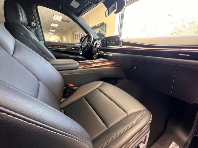 2021 Cadillac Escalade ESV 4WD Luxury