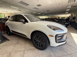 2023 Porsche Macan T