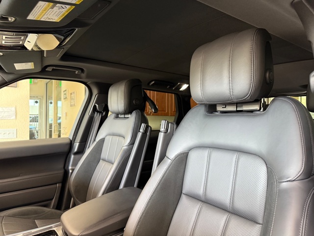 2021 Land Rover Range Rover HST