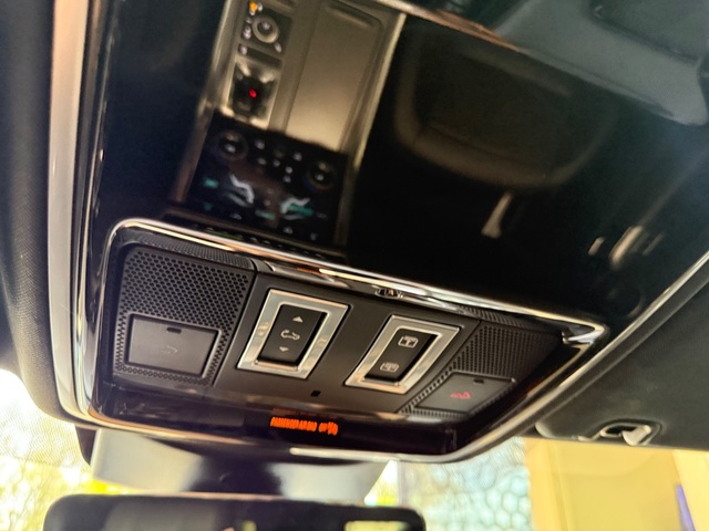 2021 Land Rover Range Rover HST