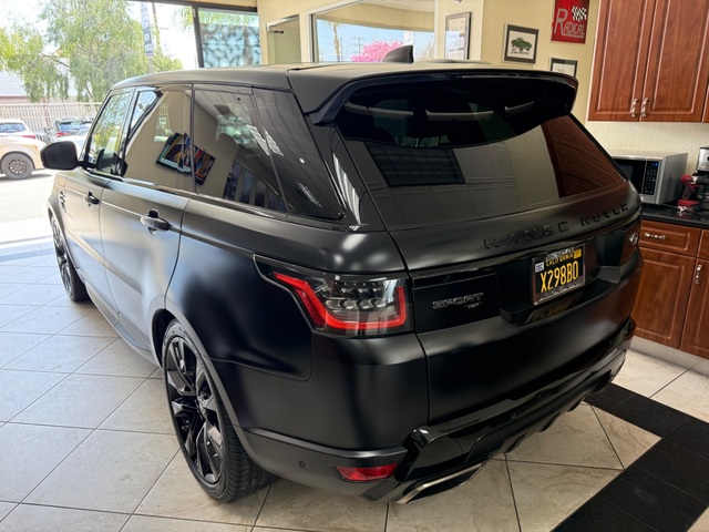 2021 Land Rover Range Rover HST