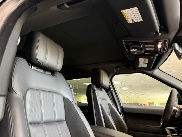 2021 Land Rover Range Rover HST