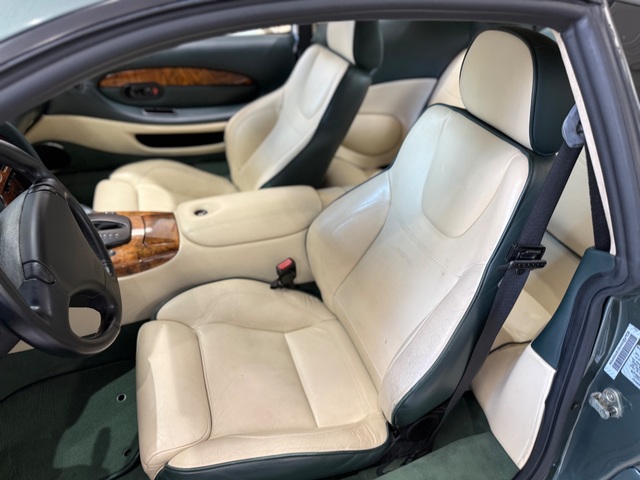 2000 Aston Martin Vantage DB 7