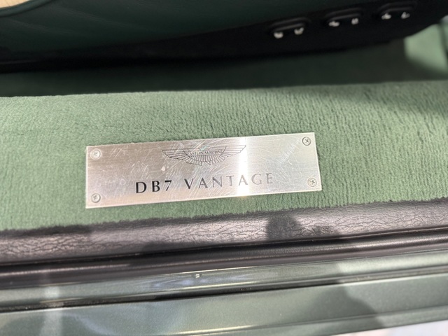2000 Aston Martin Vantage DB 7