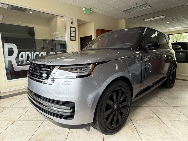 2023 Land Rover Range Rover P400 SE SWB