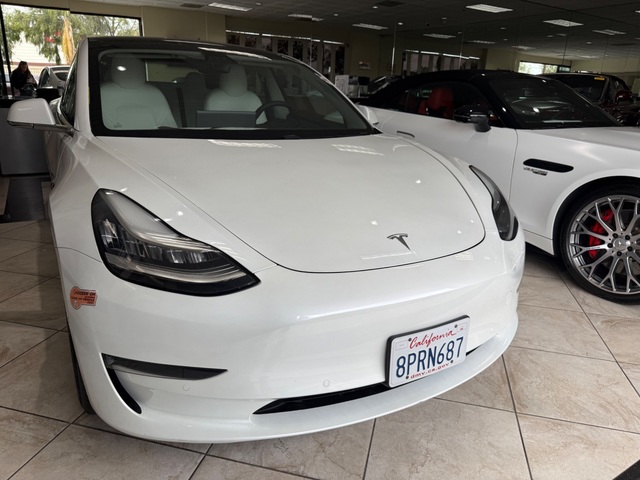 2020 Tesla MODEL 3 Standard Range Plus