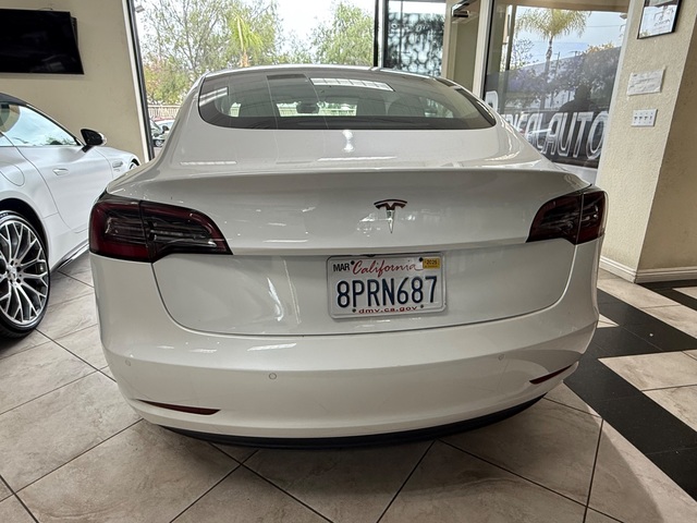 2020 Tesla MODEL 3 Standard Range Plus