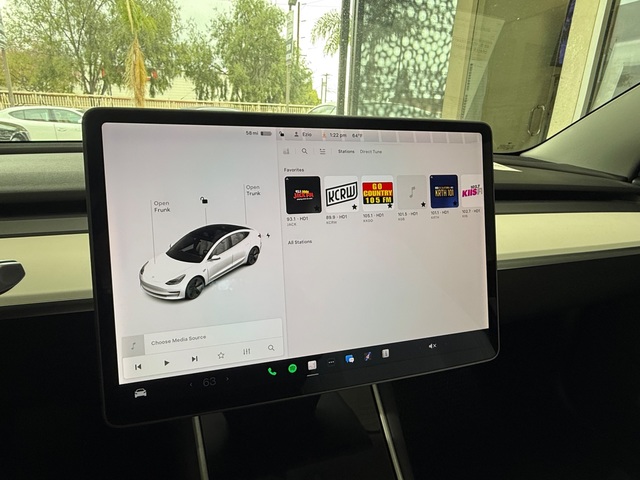 2020 Tesla MODEL 3 Standard Range Plus