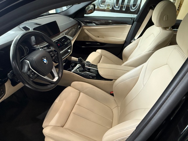 2018 BMW 530i 5 Series