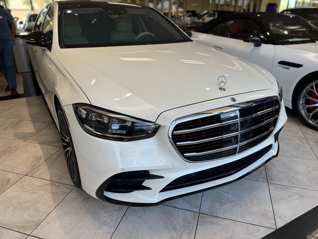 2022 Mercedes-Benz S 500 4MATIC