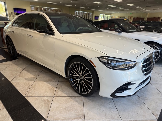 2022 Mercedes-Benz S 500 4MATIC