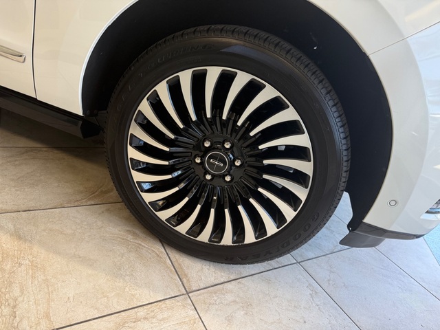 2020 Lincoln Navigator Black Label