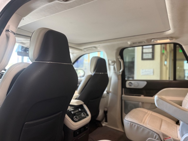 2020 Lincoln Navigator Black Label