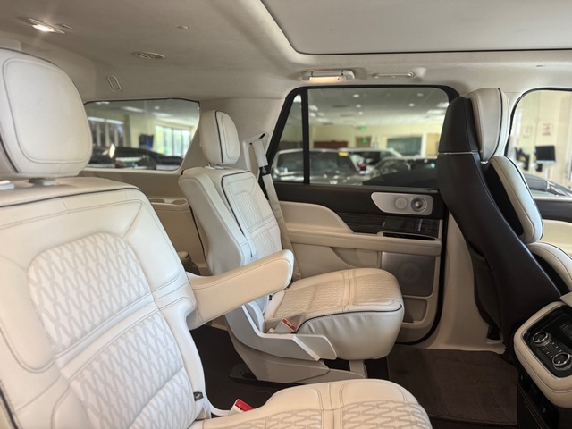 2020 Lincoln Navigator Black Label